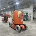 2006 JLG E300AJP – 30′ Electric Articulated Boom Lift