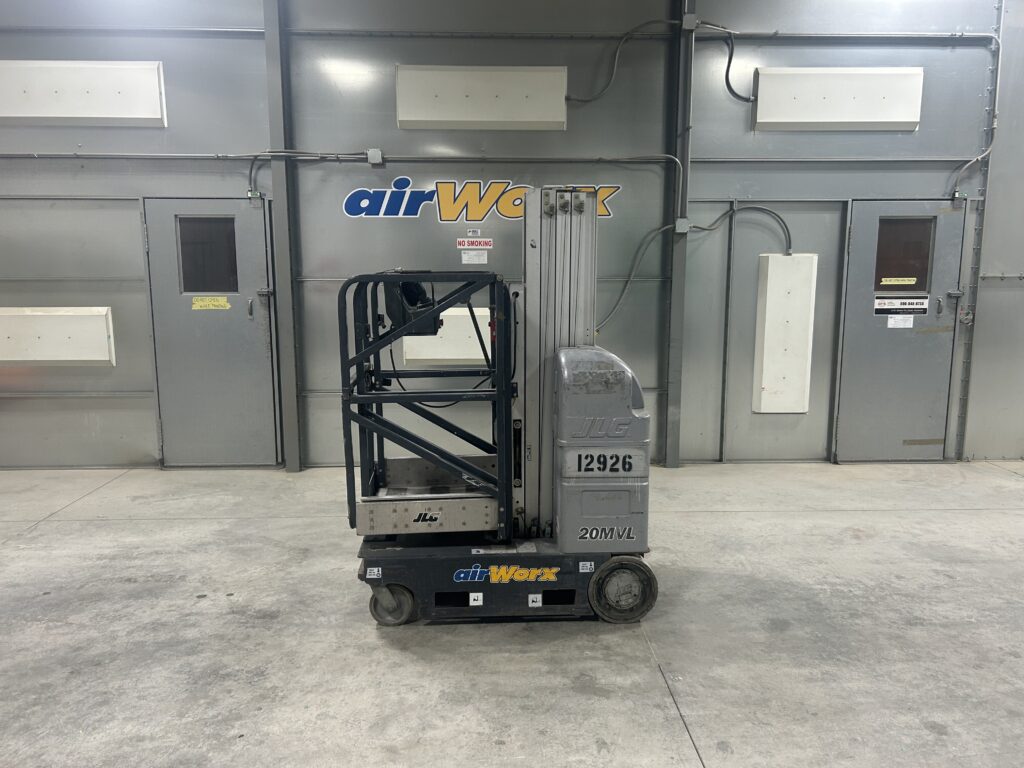 2010 JLG 20MVL – 20′ Self-Propelled Vertical Lift