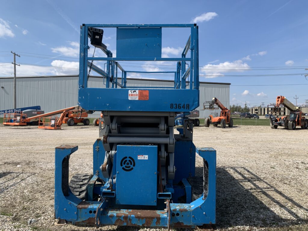 2011 Genie GS-5390 RT – 53′ Diesel Rough Terrain Scissor Lift