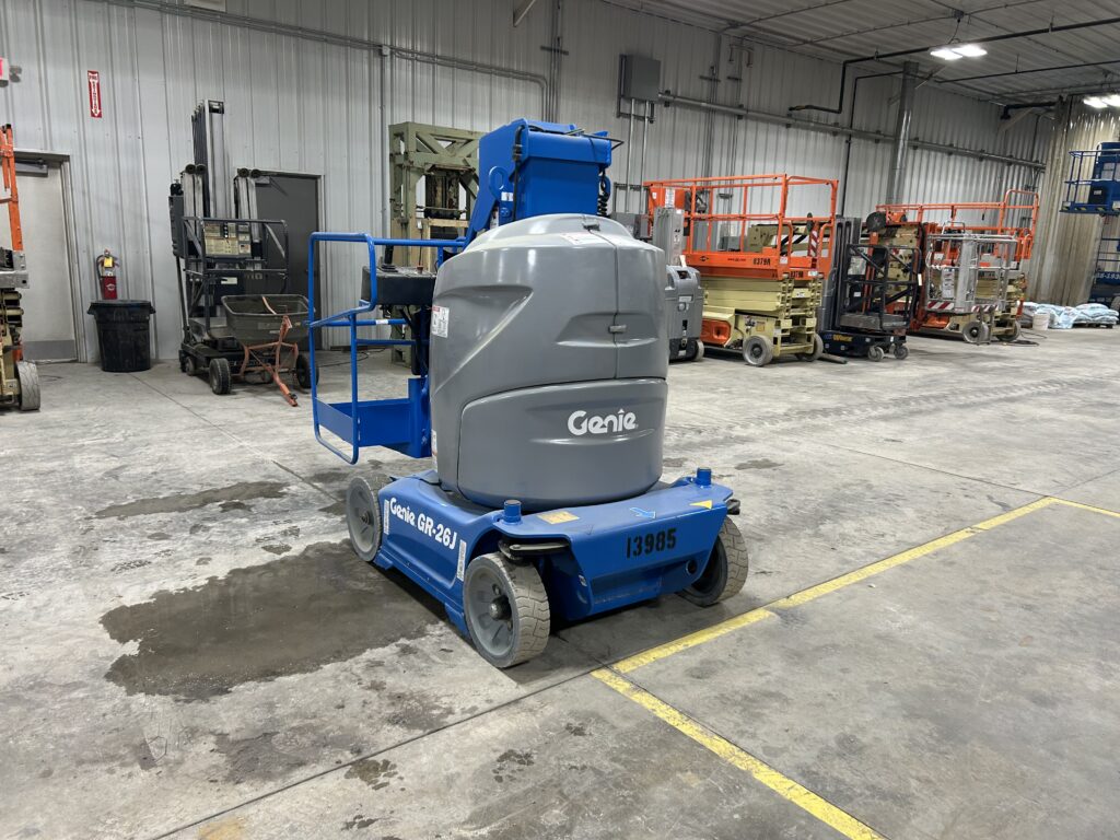 2017 Genie GR-26J – 26′ Straight Mast Lift with Jib