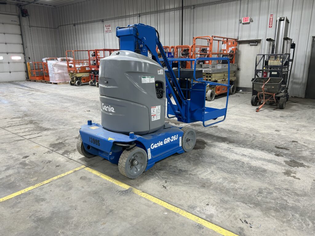 2017 Genie GR-26J – 26′ Straight Mast Lift with Jib