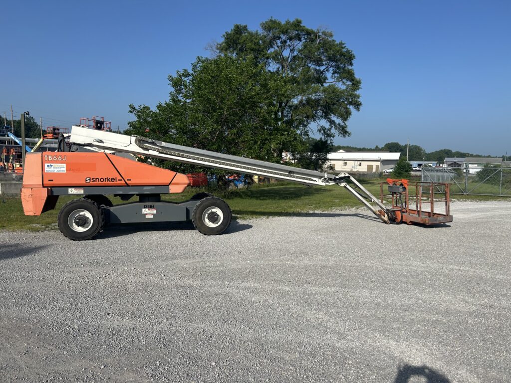2016 Snorkel TB66J – 66′ Diesel 4×4 Straight Boom Lift with Jib