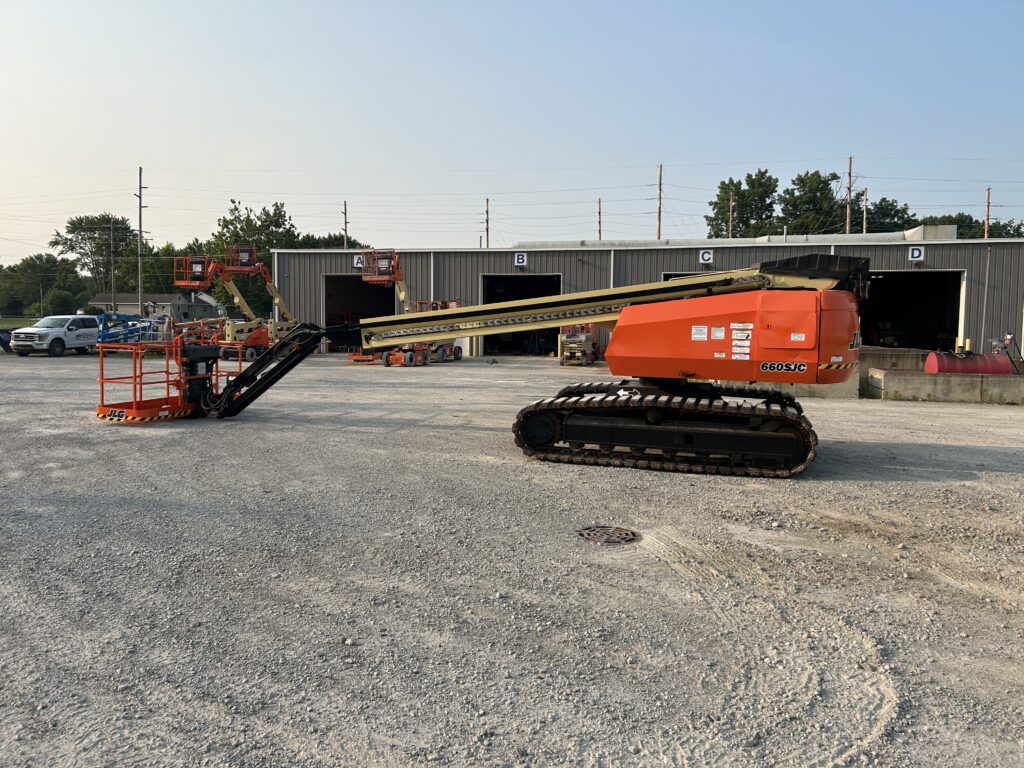 2014 JLG 660SJC – 66′ Diesel Rubber Track Boom Lift