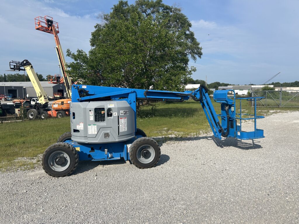 2014 Genie Z-34/22 RT – 34′ Dual-Fuel Rough Terrain Articulated Boom Lift