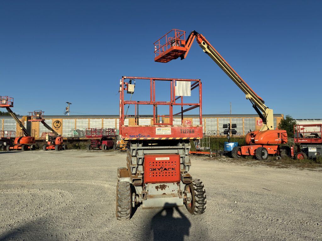 2008 Skyjack SJ7135RT – 35′ Rough Terrain Scissor Lift