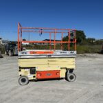 2014 JLG 2646ES – 26′ Electric Wide Deck Scissor Lift