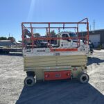 2014 JLG 2646ES – 26′ Electric Wide Deck Scissor Lift