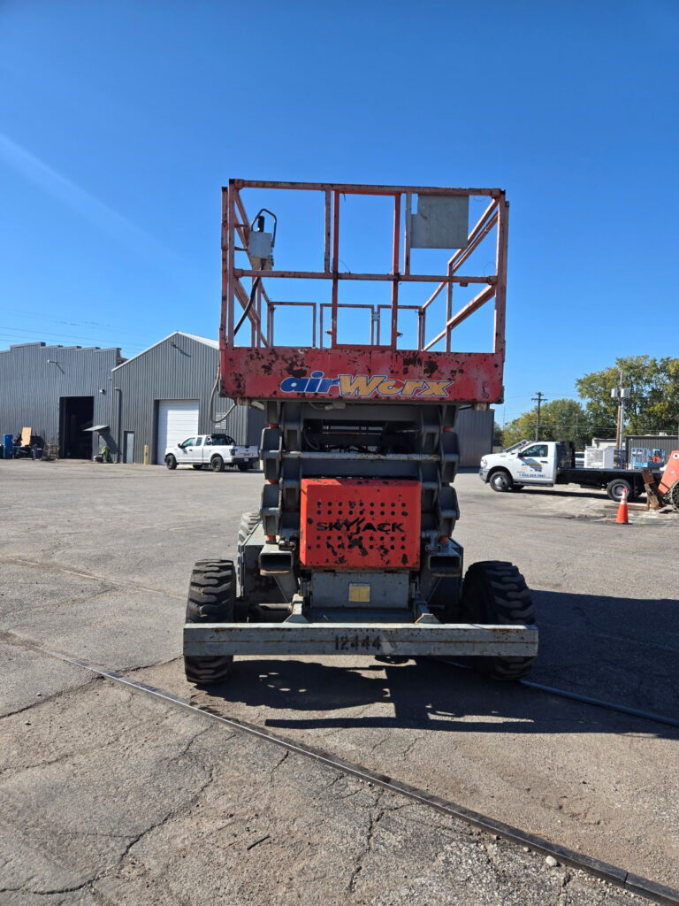 2006 Skyjack SJ8243RT – 43′ Rough Terrain Scissor Lift
