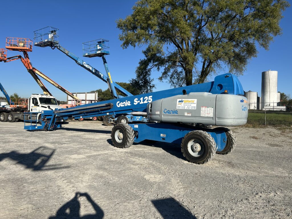 2007 Genie S-125 – 125′ Telescopic Boom Lift with Jib