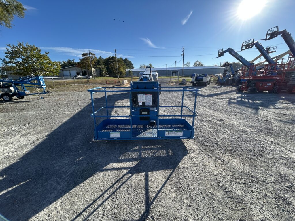2007 Genie S-125 – 125′ Telescopic Boom Lift with Jib