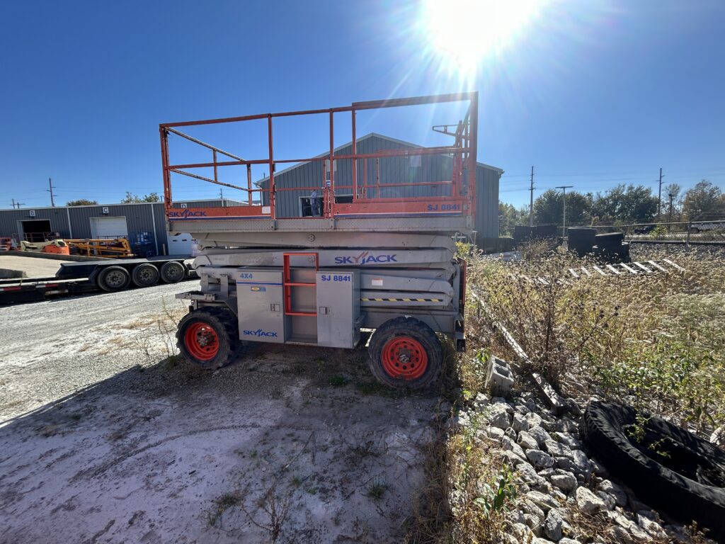 2006 Skyjack SJ8841RT – 41′ Rough Terrain Scissor Lift